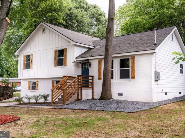 8420 Sheridan Dr, Jonesboro, GA 30236