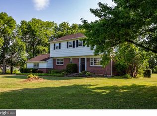 815 Minsi Trl, Perkasie, PA 18944