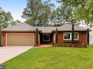 2236 Malraux Dr, Vienna, VA 22182