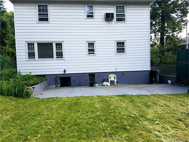 2nd image of 52 Lakeside Dr