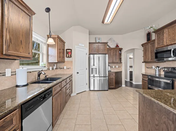 8714 Hansom Cab Cir, Temple, TX 76502
