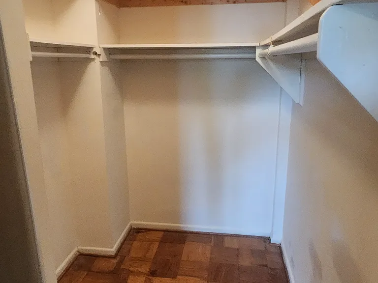 200 N Maple Ave #101 — Photo 23