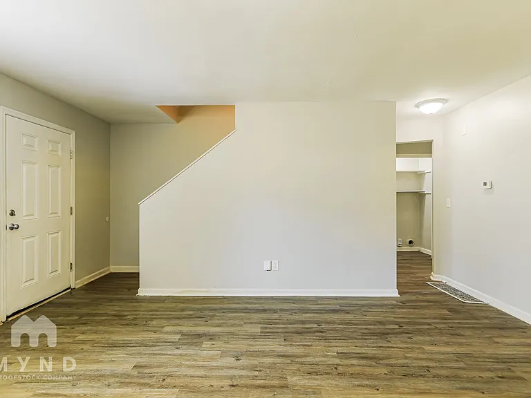 377 Saint John Rd NW — Photo 10