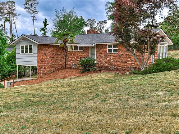 3rd image of 920 Hammond Drive