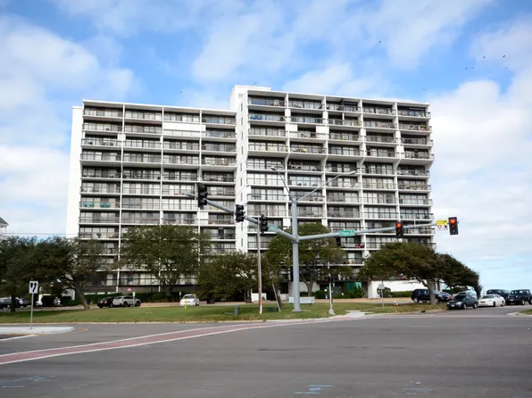 3558 Shore Dr APT 310, Virginia Beach, VA 23455