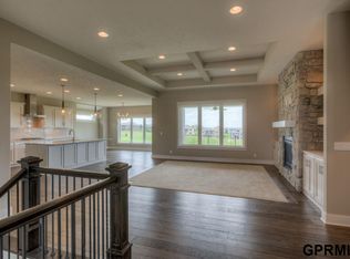 7919 N 131st Cir, Omaha, NE 68142
