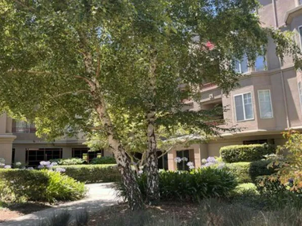 320 Caldecott Ln Unit 120, Oakland, CA 94618