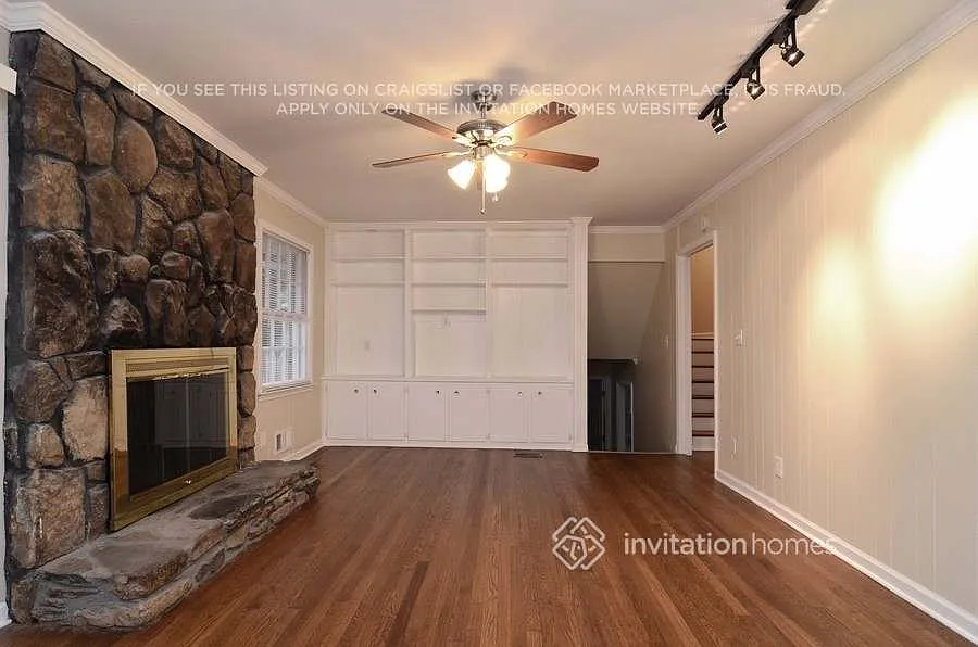 1360 Hampton Hall Dr NE Atlanta, GA 30319 — Photo 4