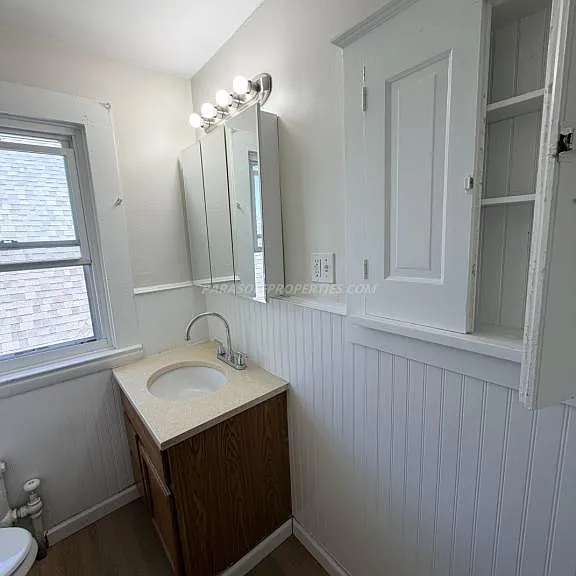 919 Clay Ave #3 — Photo 11