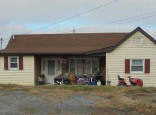 7115 Warden Ct, Radford, VA 24141