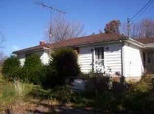 6260 Phillips Rice Rd, Cortland, OH 44410