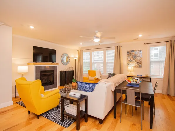 1008-1010 Tremont St, Roxbury Crossing, MA