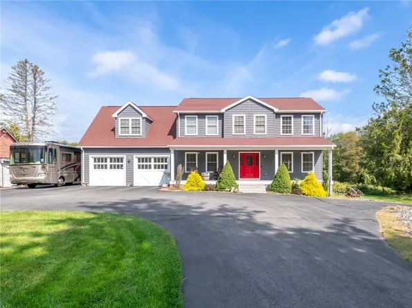 203 Hartford Pike, North Scituate, RI 02825