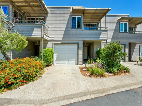779 S Freeway Drive #D, Napa, CA 94558
