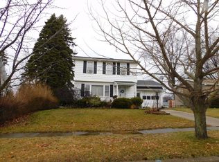 2140 E 40th St, Erie, PA 16510