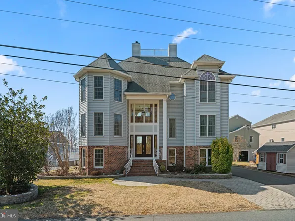 1240 Burke Rd, Middle River, MD 21220