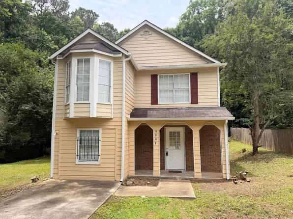1995 Glenwood Downs Dr, Decatur, GA 30035
