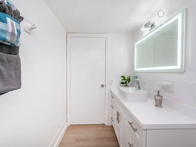 222 Madeira Ave #21 — Photo 19