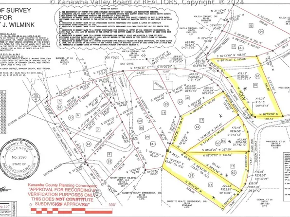 28 Oak Dr, Charleston, WV 25313