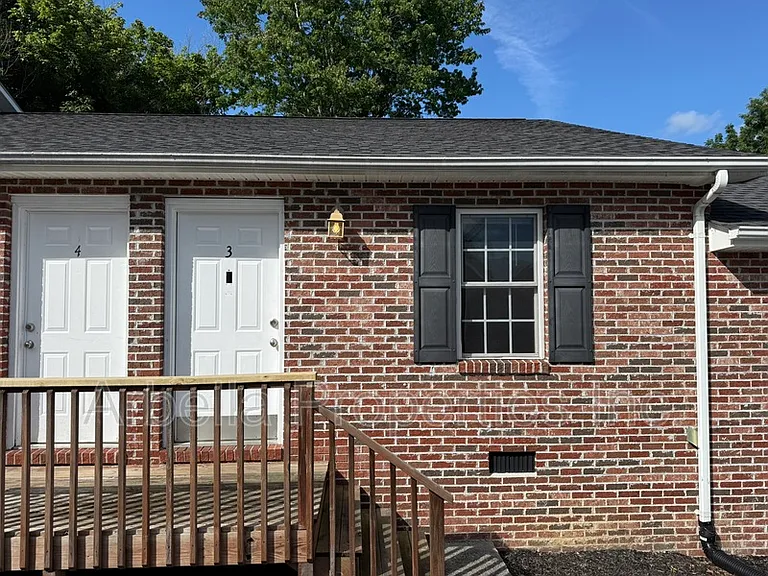 1909 Cherokee Rd #3 — Photo 1