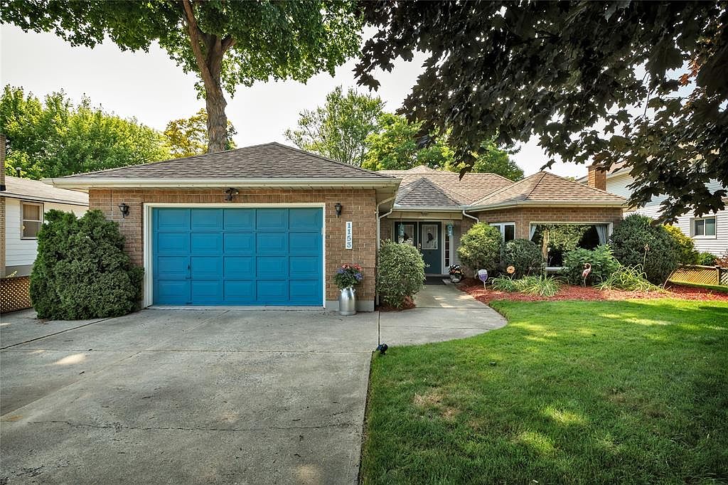 1153 Murphy Rd, Sarnia, ON N7S 2Y5 | MLS #24017263 | Zillow