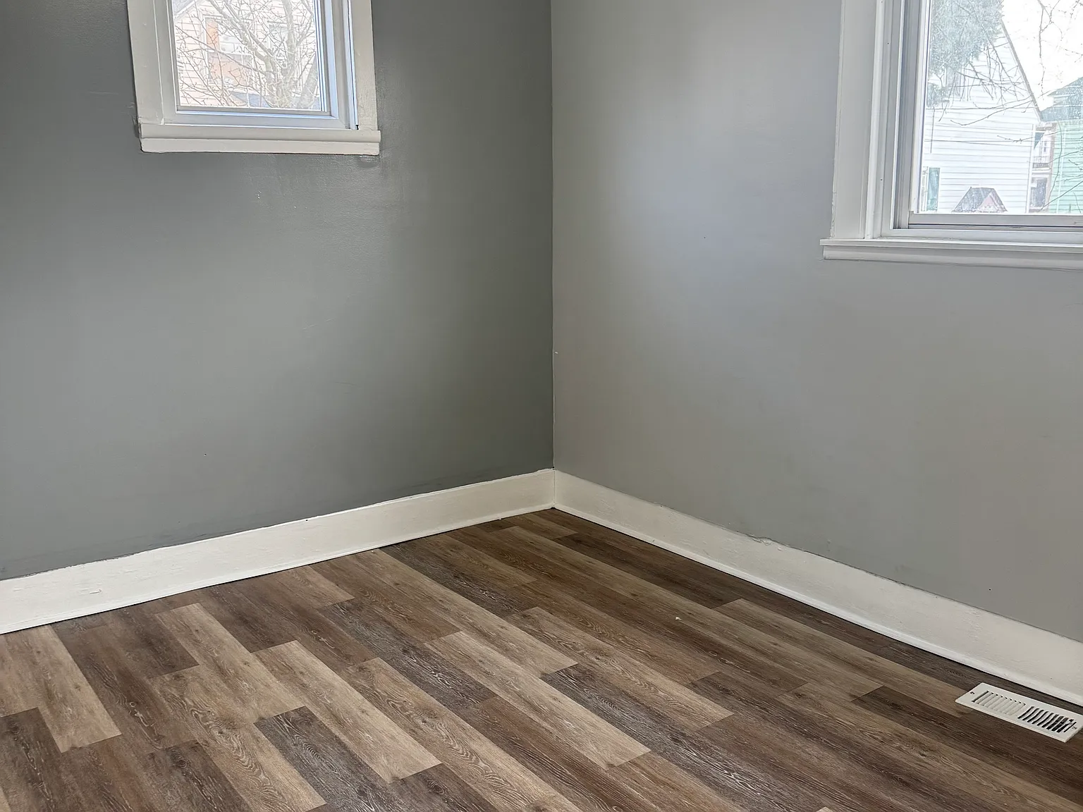 2 bed, 1242 sqft, $975 — Photo 1