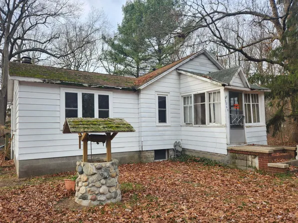 3069 Vandenberg Rd, Muskegon, MI 49444