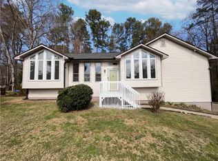 2907 Emerald Ln, Acworth, GA 30102