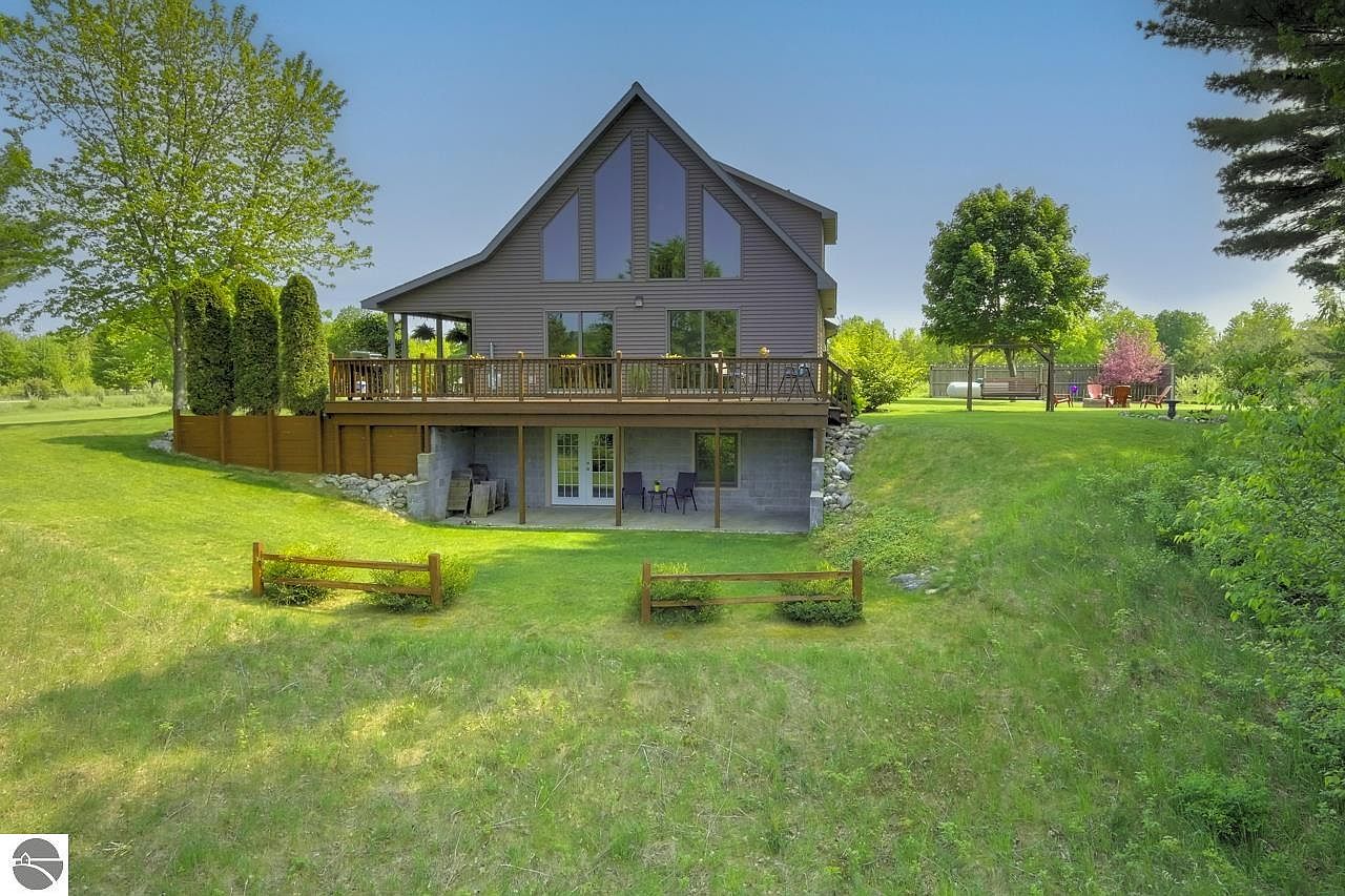 8710 Alkire Rd, Bear Lake, MI 49614 Zillow