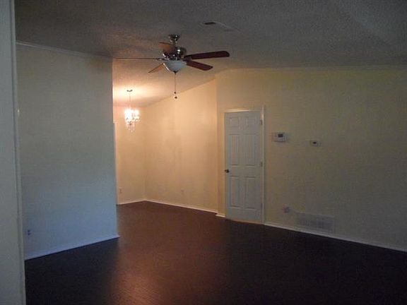 3rd image of 9684 Dale Glade Dr
