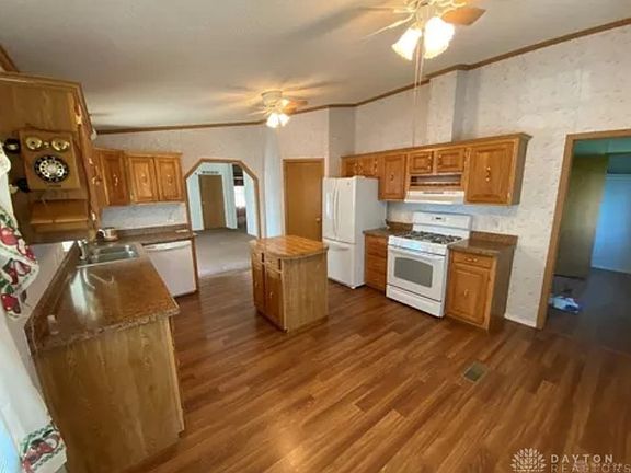 4th image of 5236 Suncrest Dr