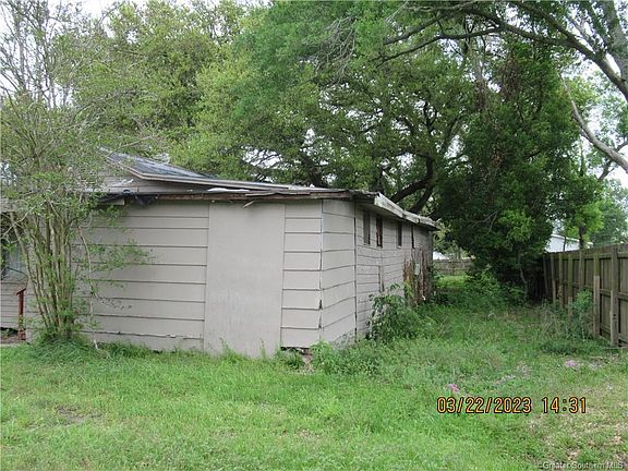 4th image of 403 S Storer Ave