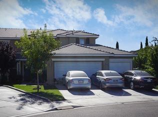 13249 Flint Ln, Victorville, CA 92392