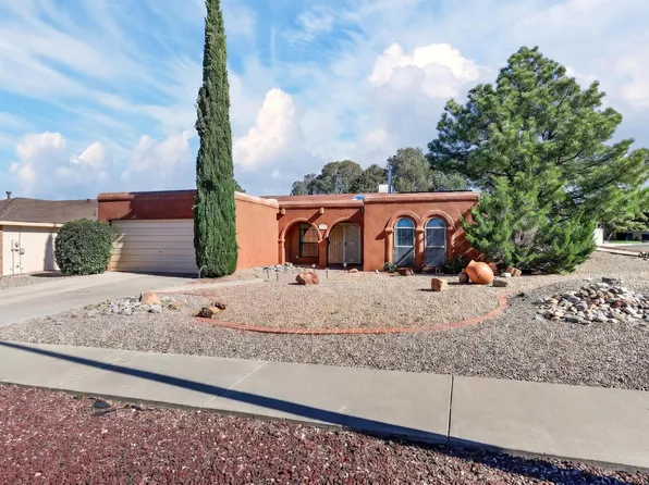 11715 Arroyo De Vis NE, Albuquerque, NM 87111