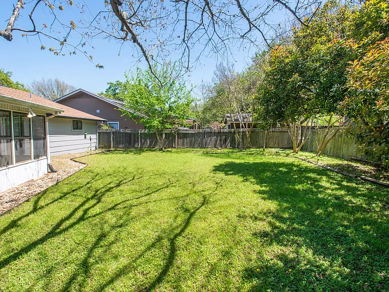 5811 Cannon Mountain Dr — Photo 32