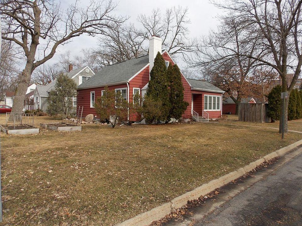 1st image of 717 14th St N