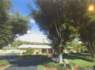 9801 SW 119th St, Miami, FL 33176