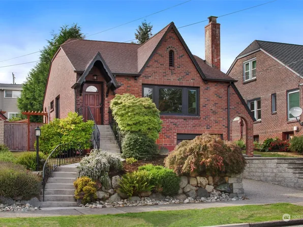 8031 Dibble Avenue NW, Seattle, WA 98117