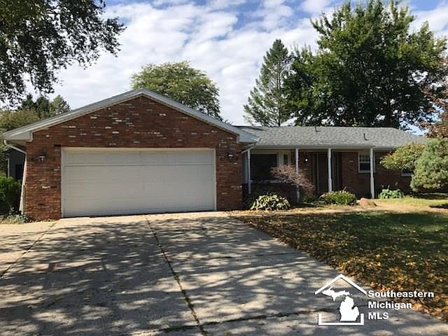 1st image of 8591 Cottonwood Dr