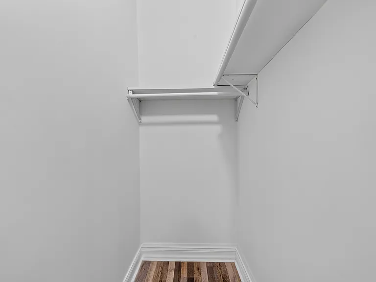 1234 S 49th Ave #1 — Photo 9
