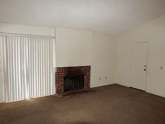 4th image of 13435 Golden Sand Ave