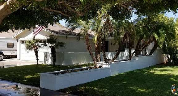 4th image of 2170 W Elm Ave