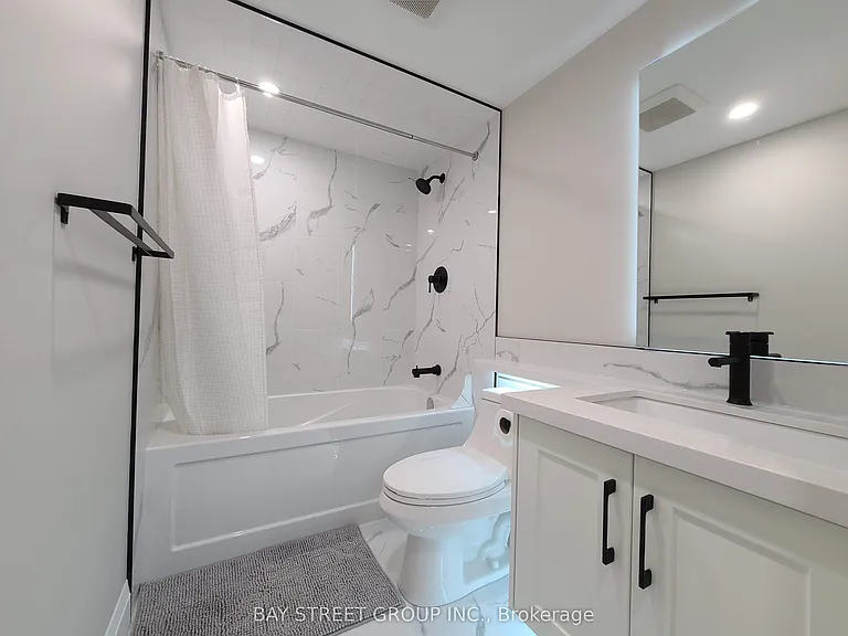 633 Bay St #1212 — Photo 9