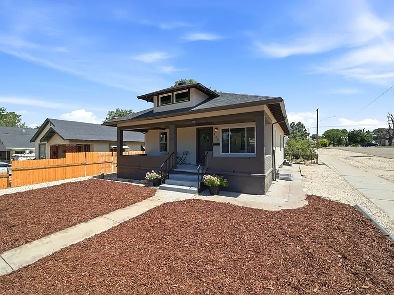 330 Jefferson St — Photo 63
