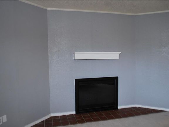 2nd image of 401 12th Ave #108