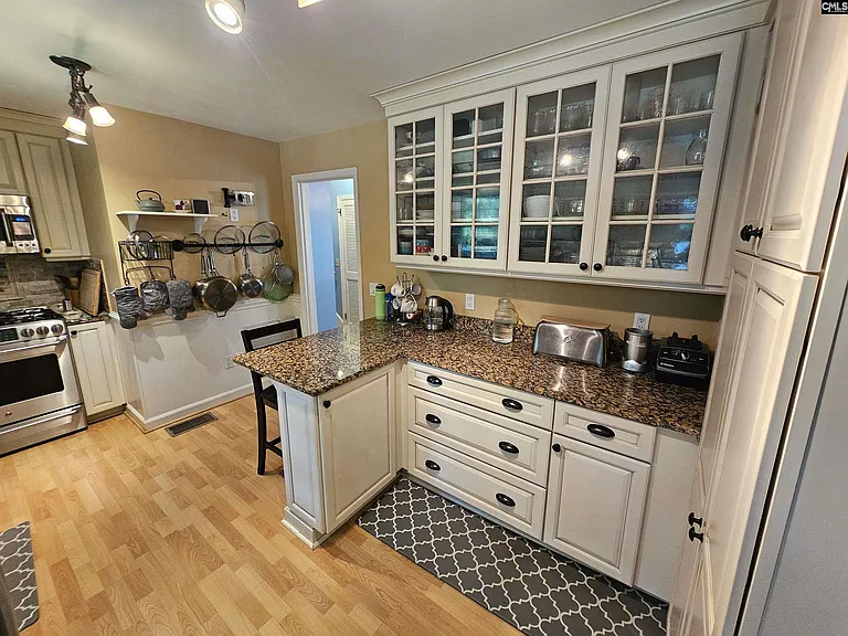 625 Challedon Dr — Photo 7
