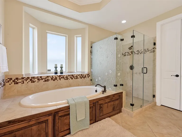 28423 Tall Juniper Hill Dr — Photo 26