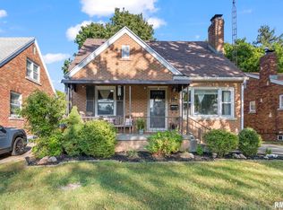 2122 N 6th St, Springfield, IL 62702