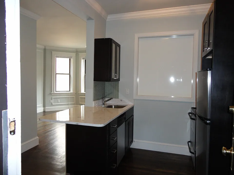 111 Jersey St #14
