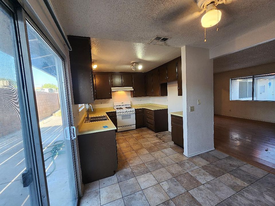 1st image of 2154 Woodberry Ave #C